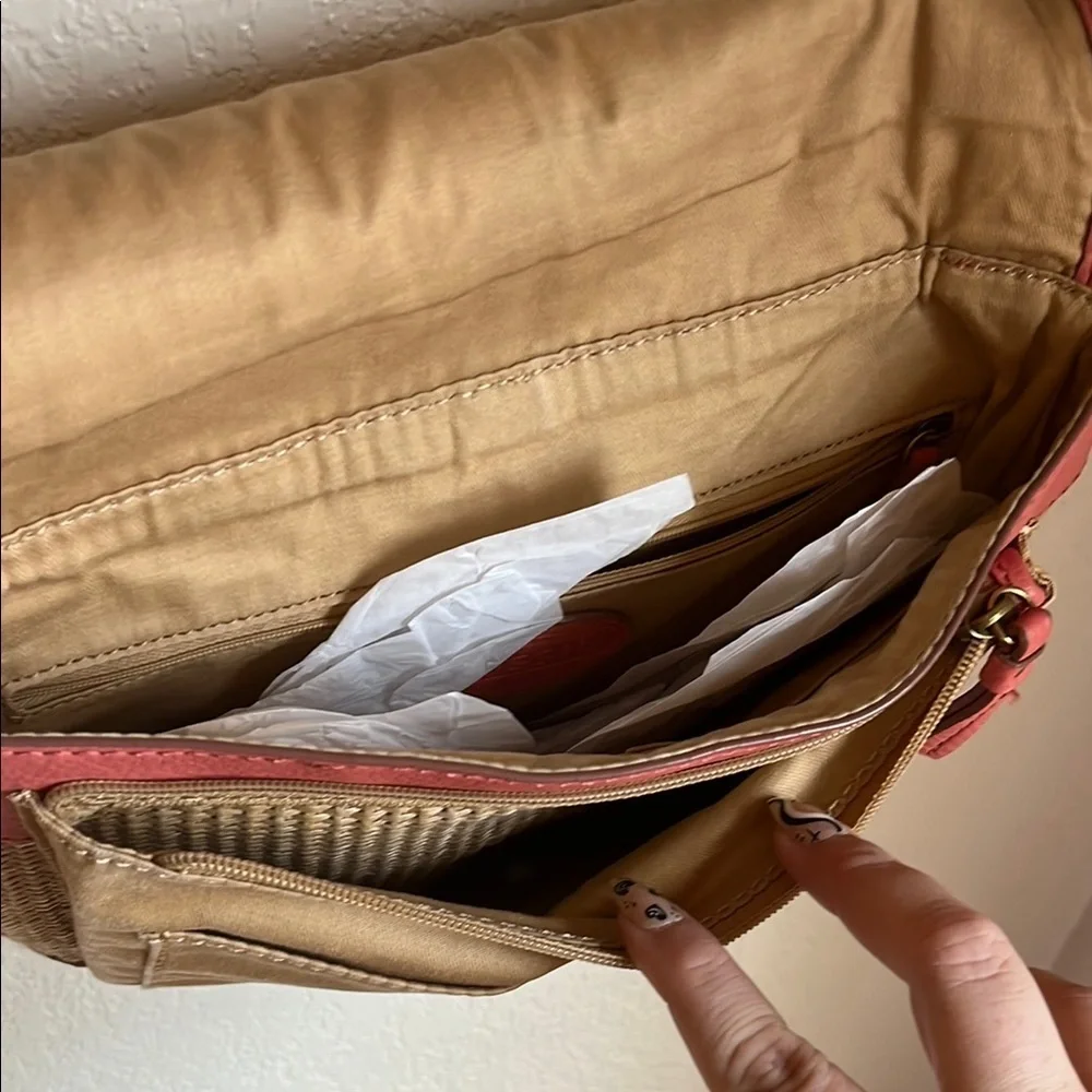 FOSSIL  Pink and Tan Woven Crossbody Bag